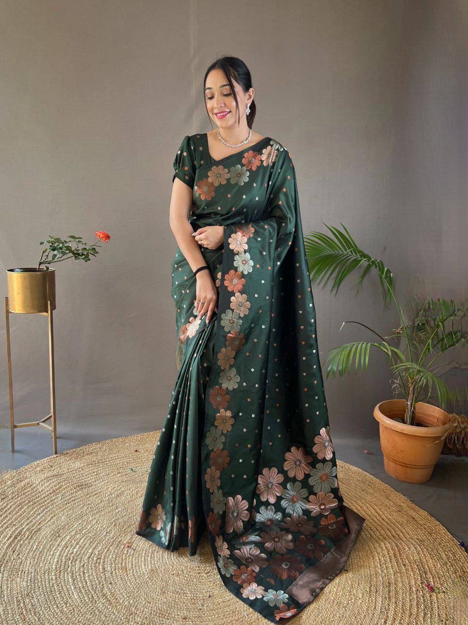 Nice Green Color Soft Lichi Silk Ordinary Design Rich Pallu Saree