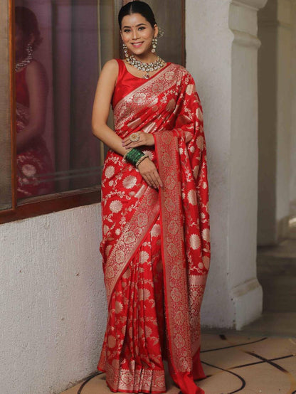 Sumptuous Red Soft Silk Saree with Symmetrical Blouse Piece