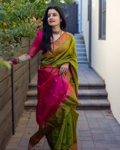 Sizzling Green Soft Silk Saree With Glowing Blouse Piece